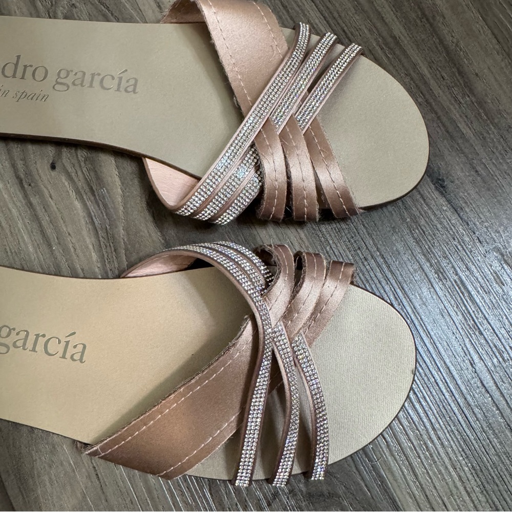 Pedro Garcia Paty Sandals - Picture 6 of 14